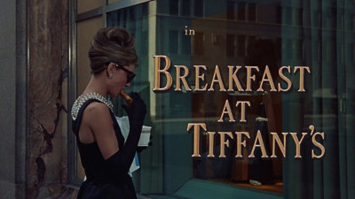 Điểm Tâm Ở Tiffany - Breakfast at Tiffany's